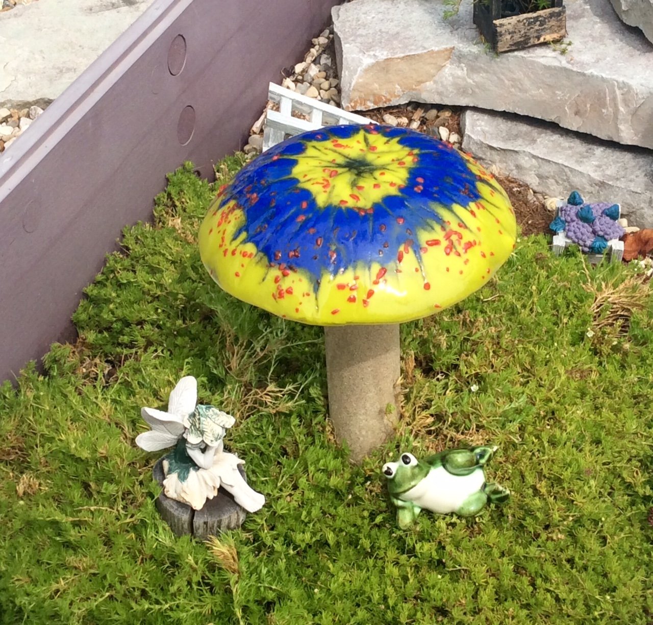 Garden Art Mushrooms Design Ideas