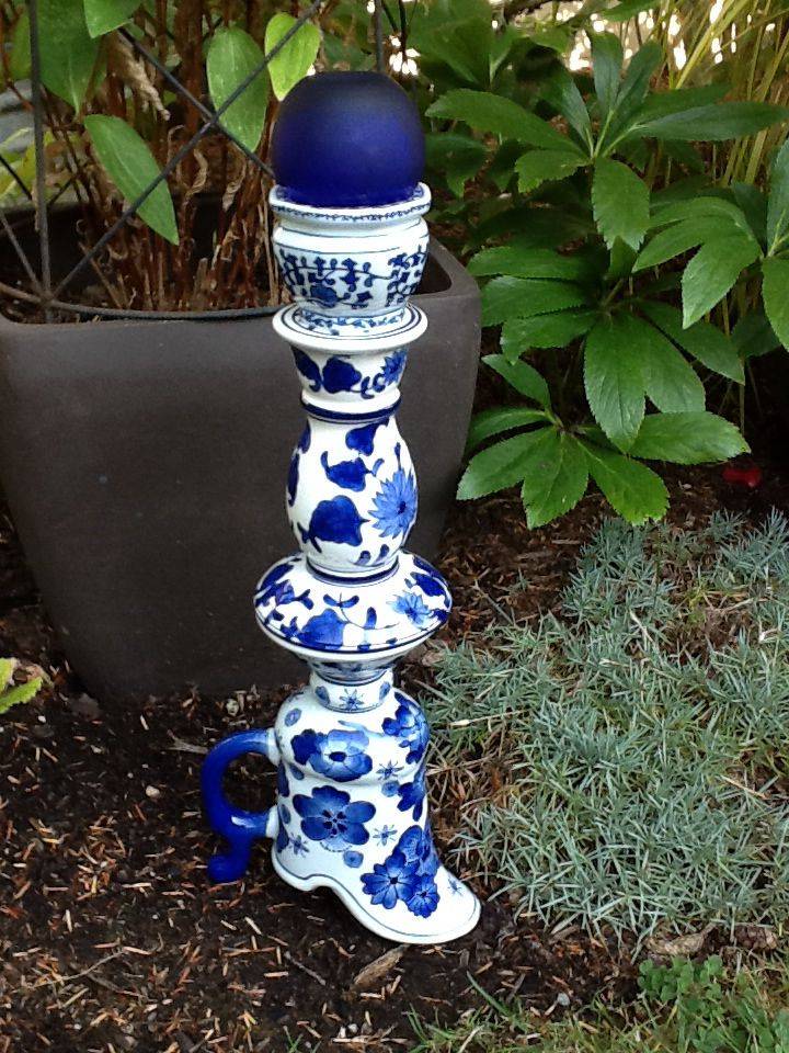 Beautiful Blue And Crystal Glass Garden Art
