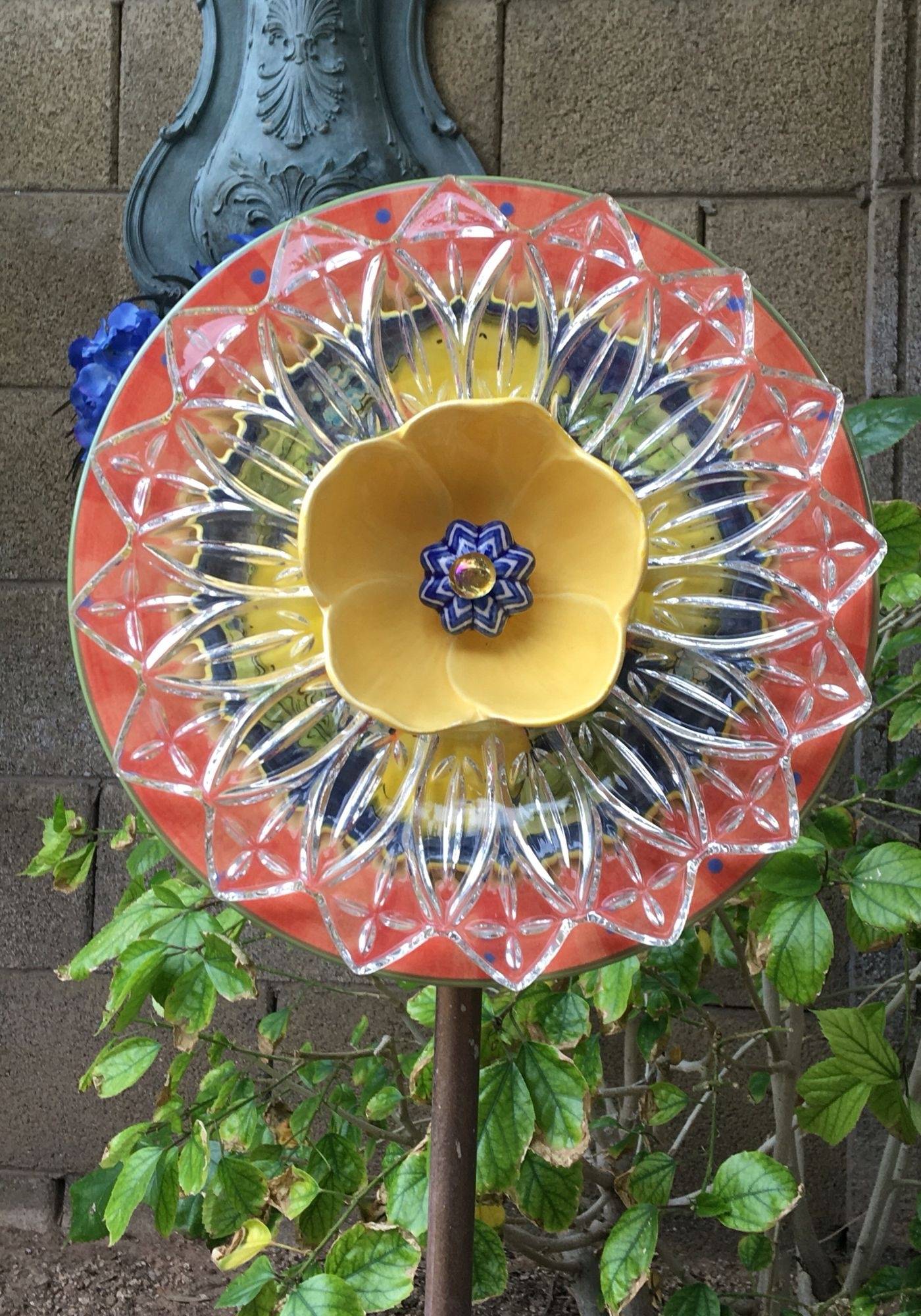 Upcycled Glass Yard Decorations Flower Stake Glass Plate Flowers