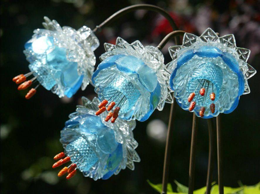 Urban Art Glass Flowers