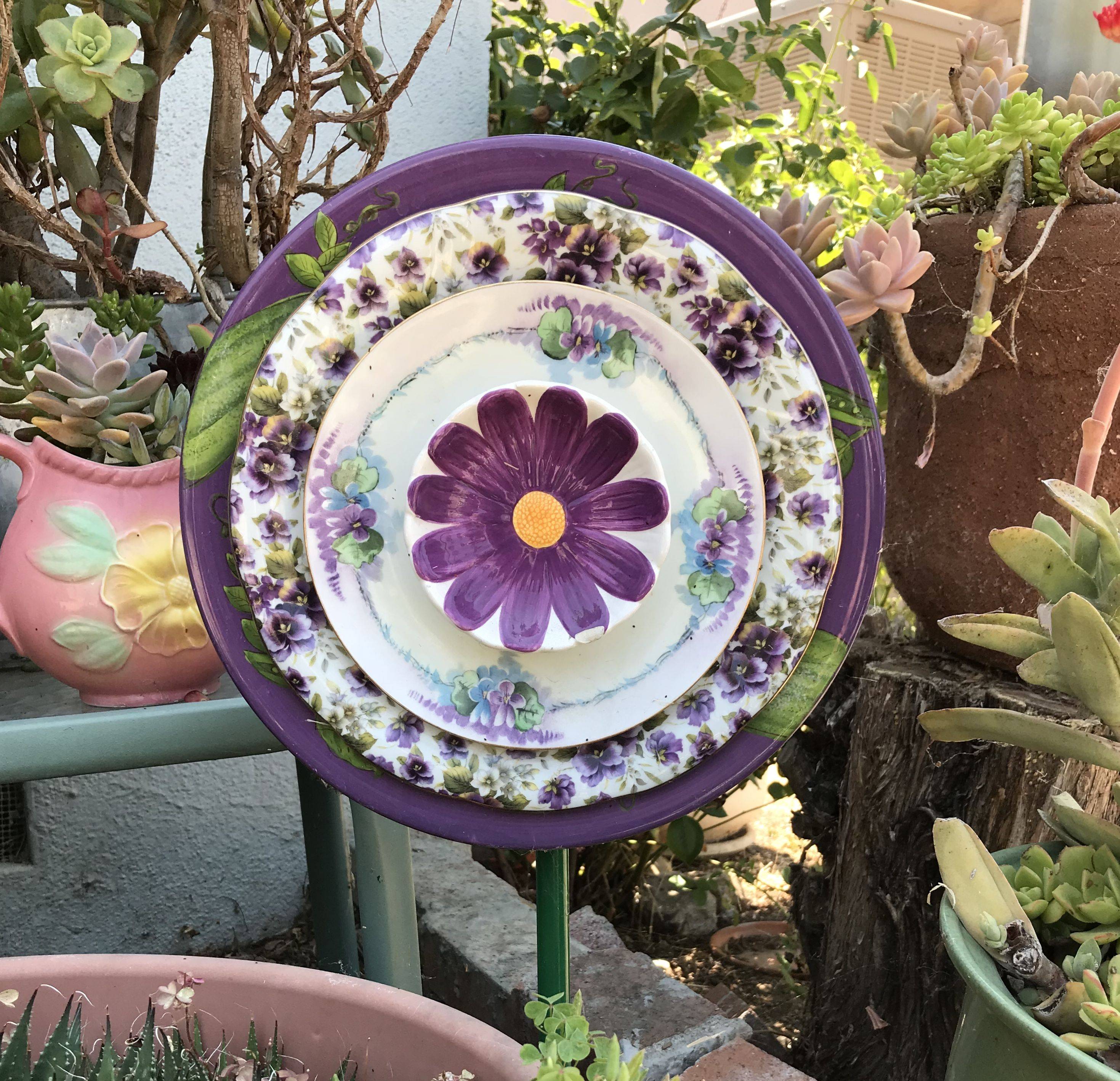 Brilliant Garden Junk Repurposed Ideas