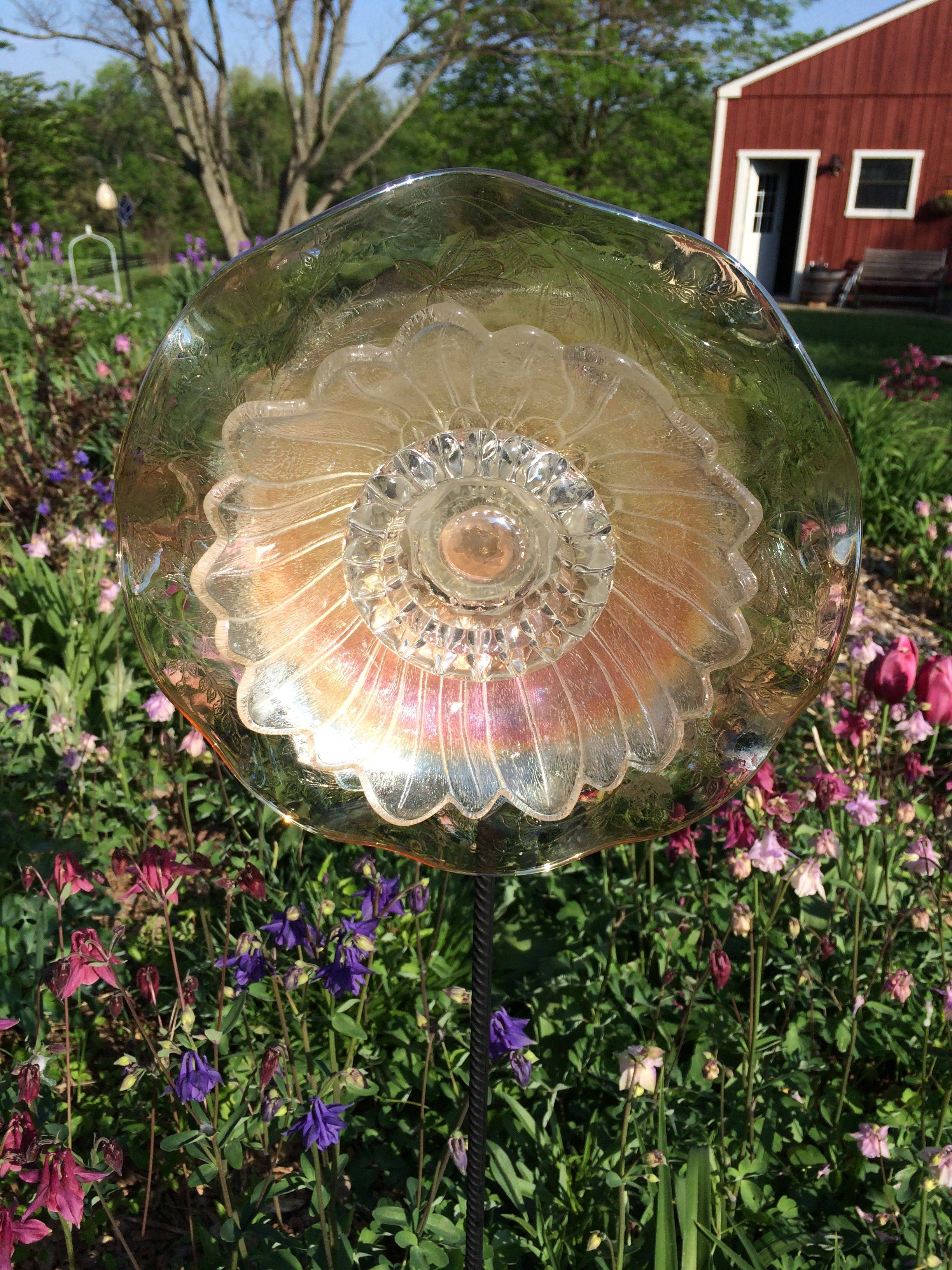 Hart Glass Plate Flowers