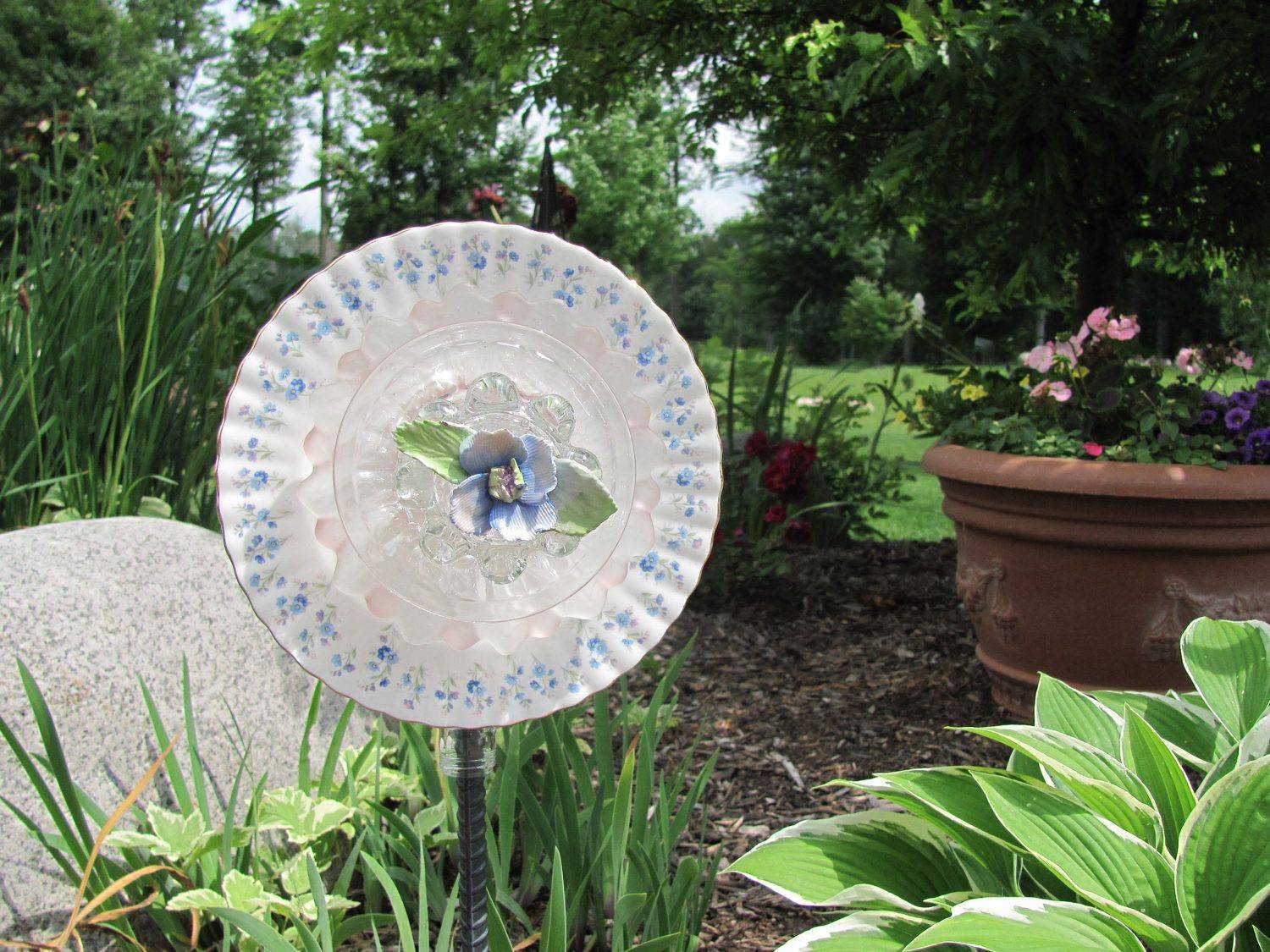 Glass Garden Art Glass Flower Plate Flower Vintage Glass