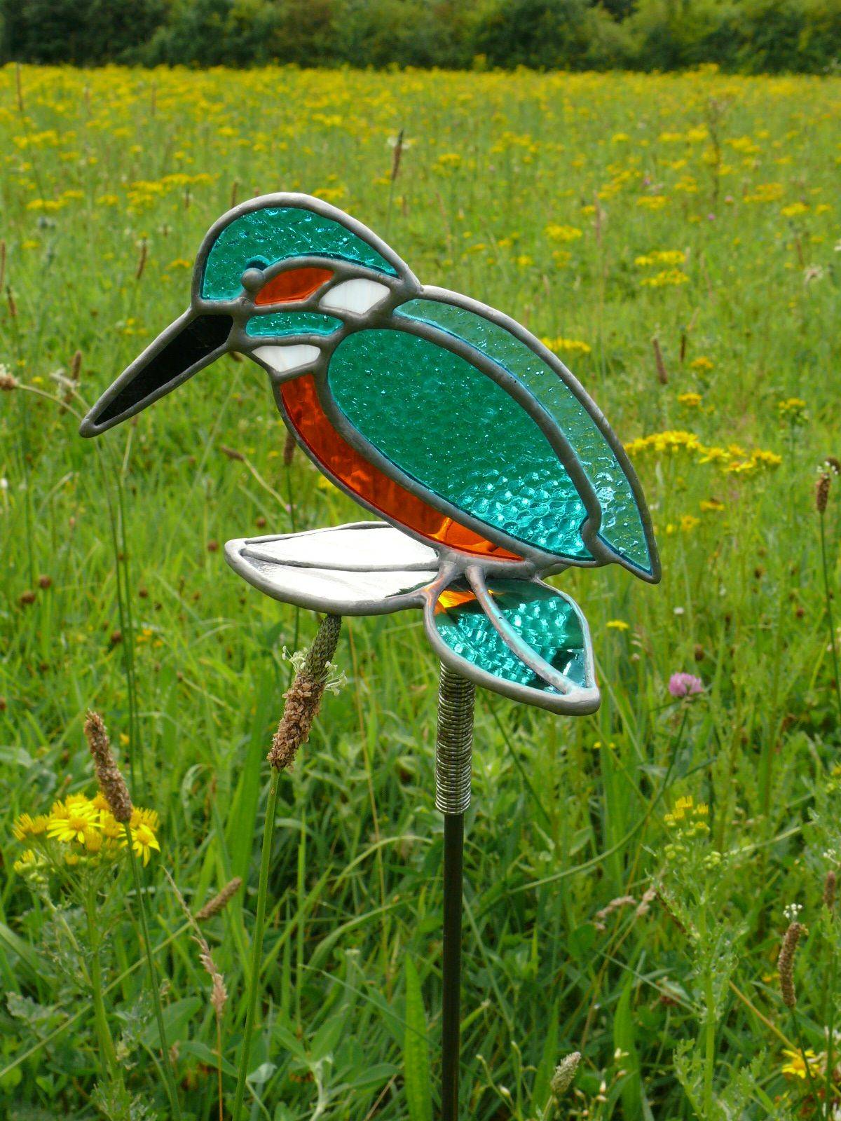 21 Stained Glass Garden Ornaments Ideas You Should Check SharonSable