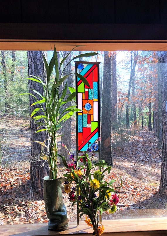21 Stained Glass Garden Ornaments Ideas You Should Check SharonSable