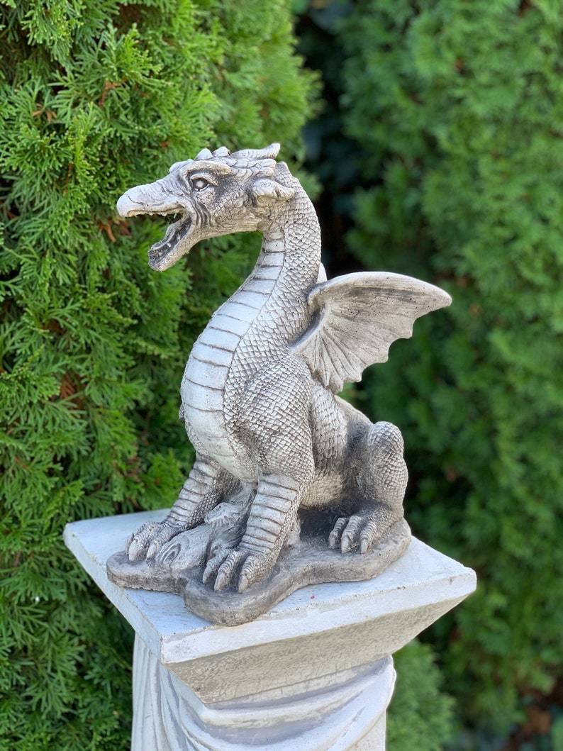 Brilliant Ornament Garden Dragon