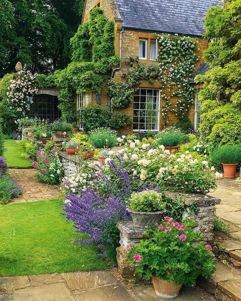 Perfect Front Yard Cottage Garden Ideas