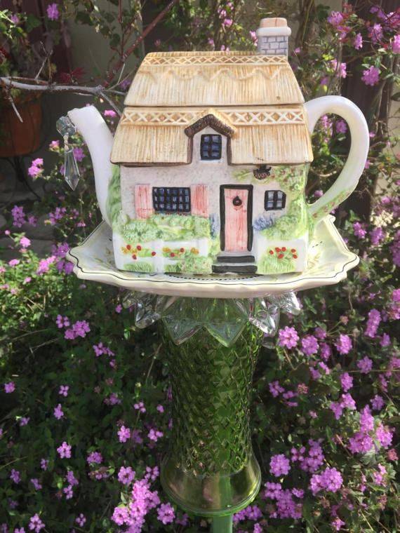 25 Teapot Garden Art Ideas To Try This Year SharonSable