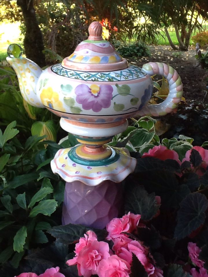25 Teapot Garden Art Ideas To Try This Year SharonSable