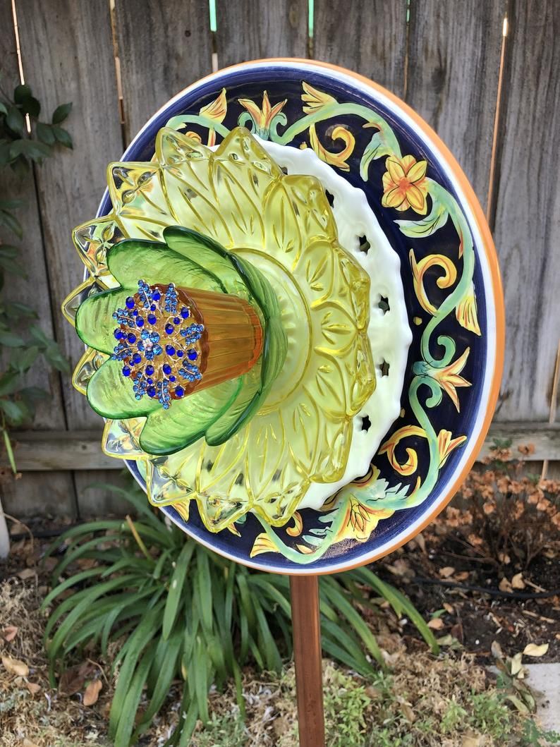Plate Flower Vintage Glass Garden Decor