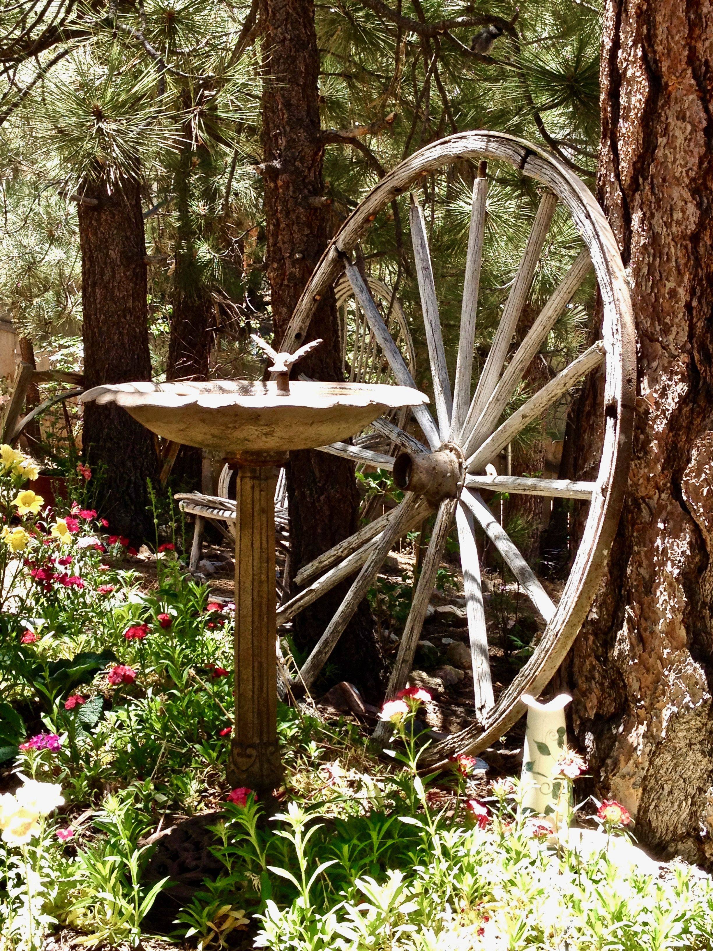 Gardensoutdoorsyard Wagon Wheel Decor