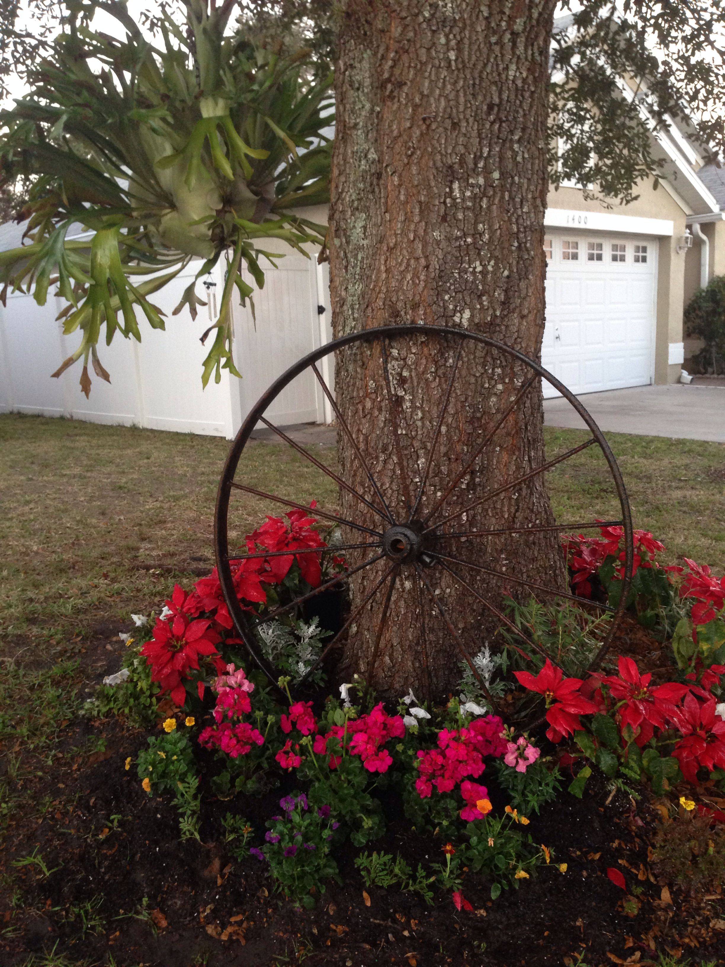 Wagon Wheel Herb Garden Design Ideas