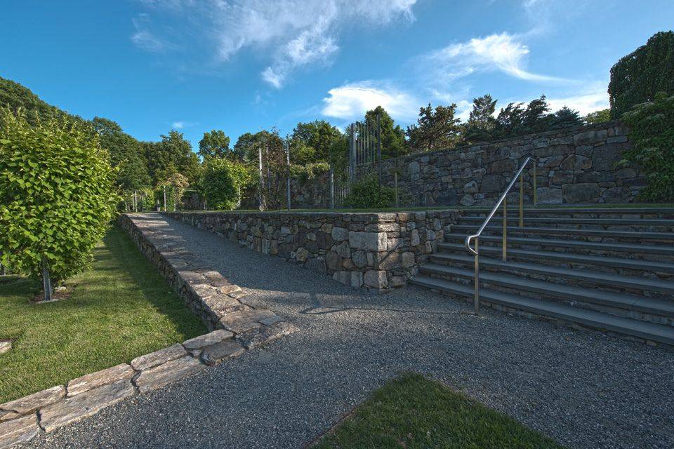 The Leventritt Garden Arnold Arboretum