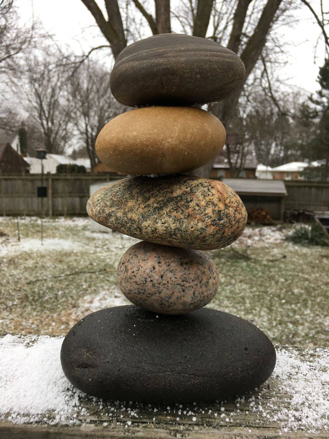 Best River Rock And Stone Garden Decorating Ideas