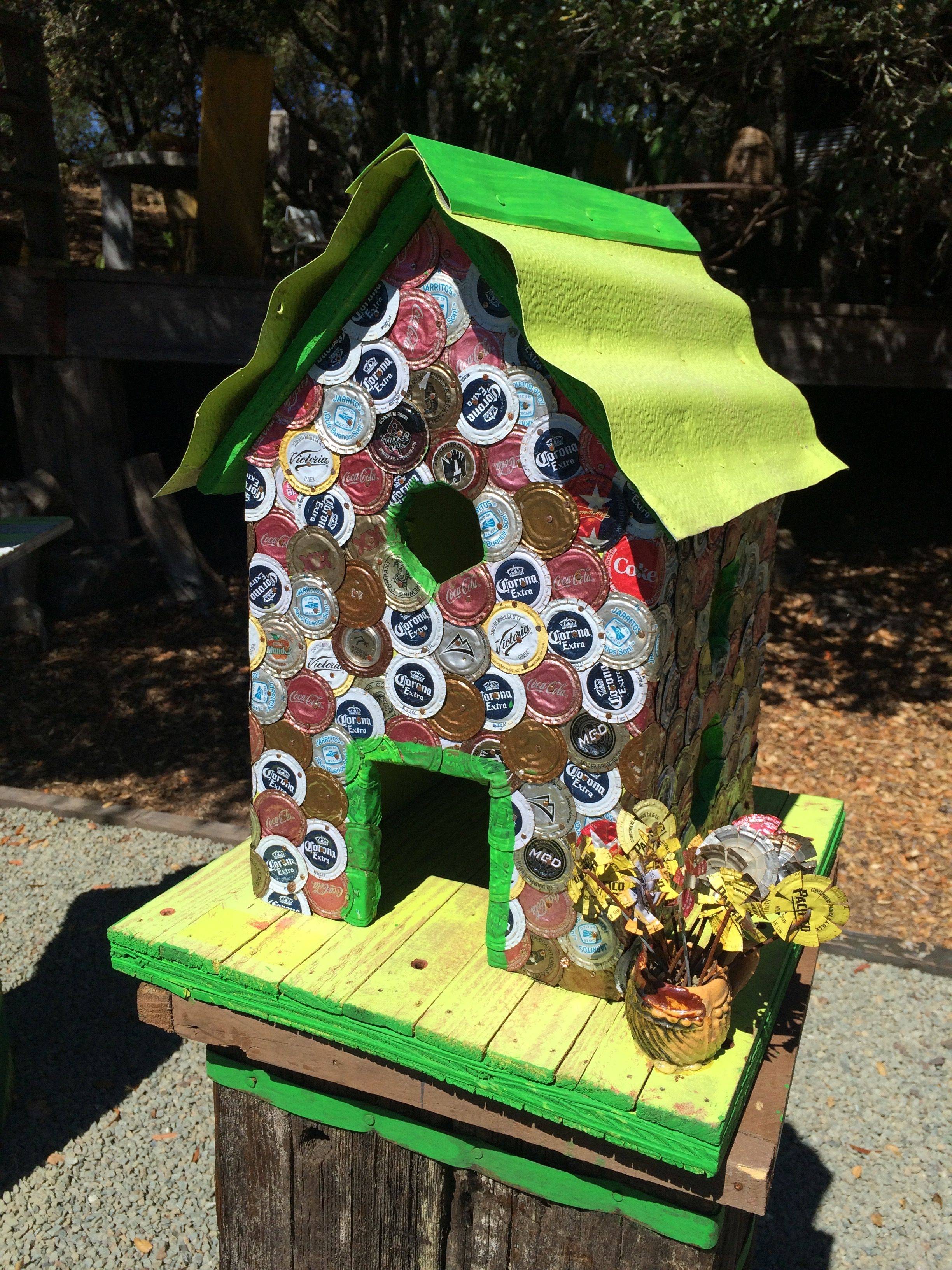 23 Bottle Cap Garden Art Ideas Worth a Look SharonSable