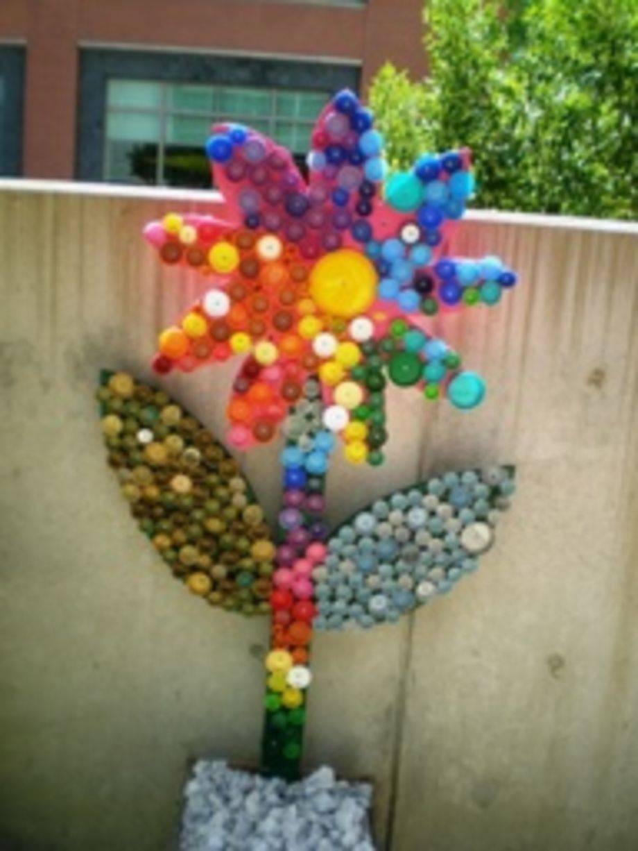 Make Recyled Water Bottle Garden Art Bottle Cap Crafts