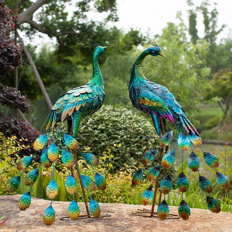 Kircust Metal Peacock Garden Statue