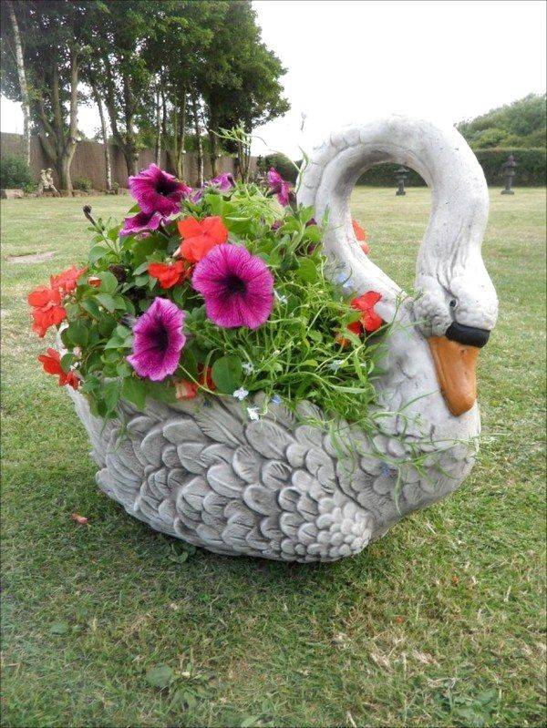 Unique Garden Statue