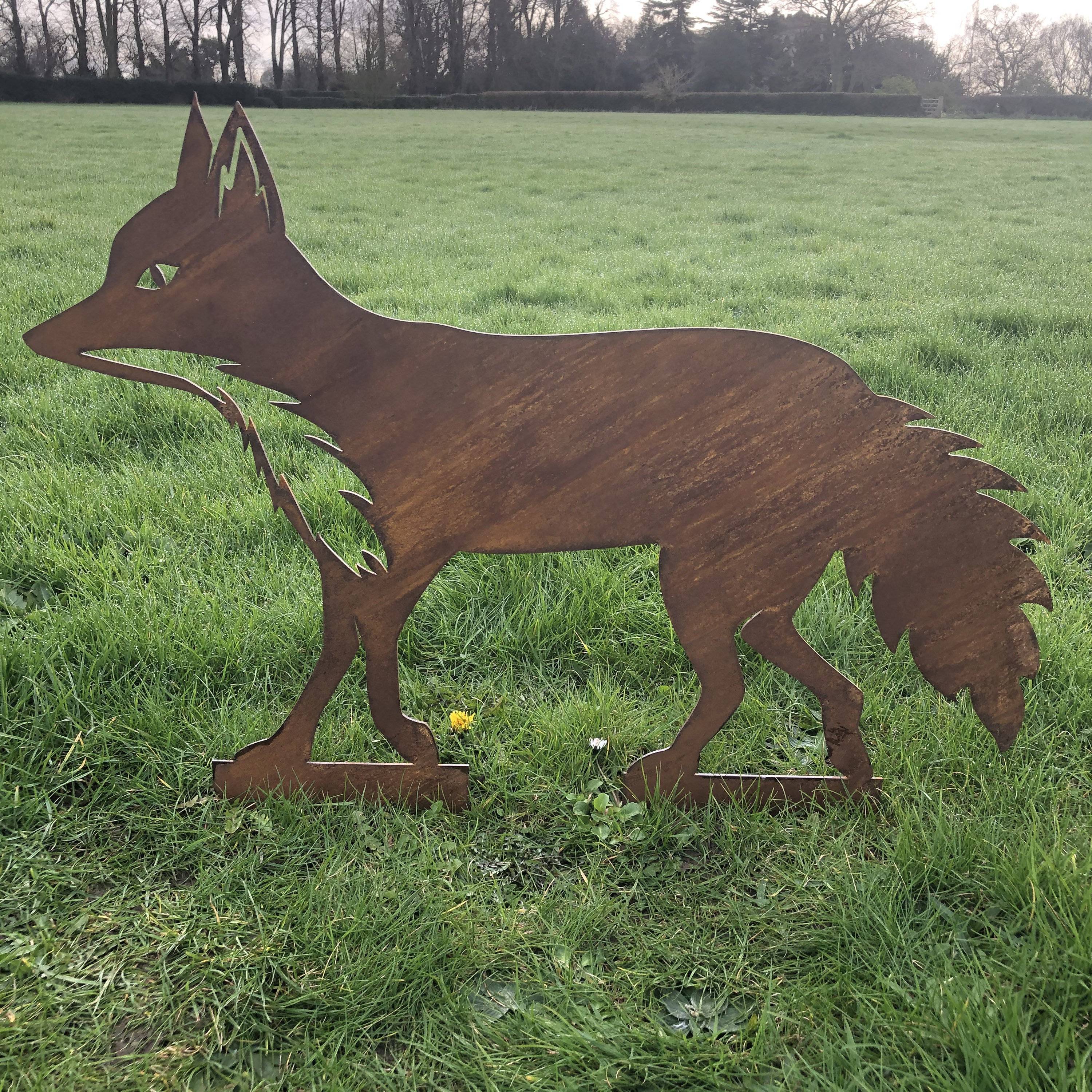 Wildlife Wood Effect Garden Ornaments