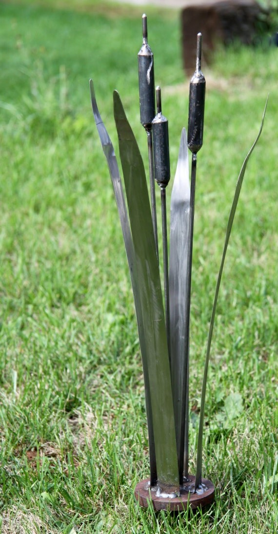 Dragonfly Metal Garden Sculpture