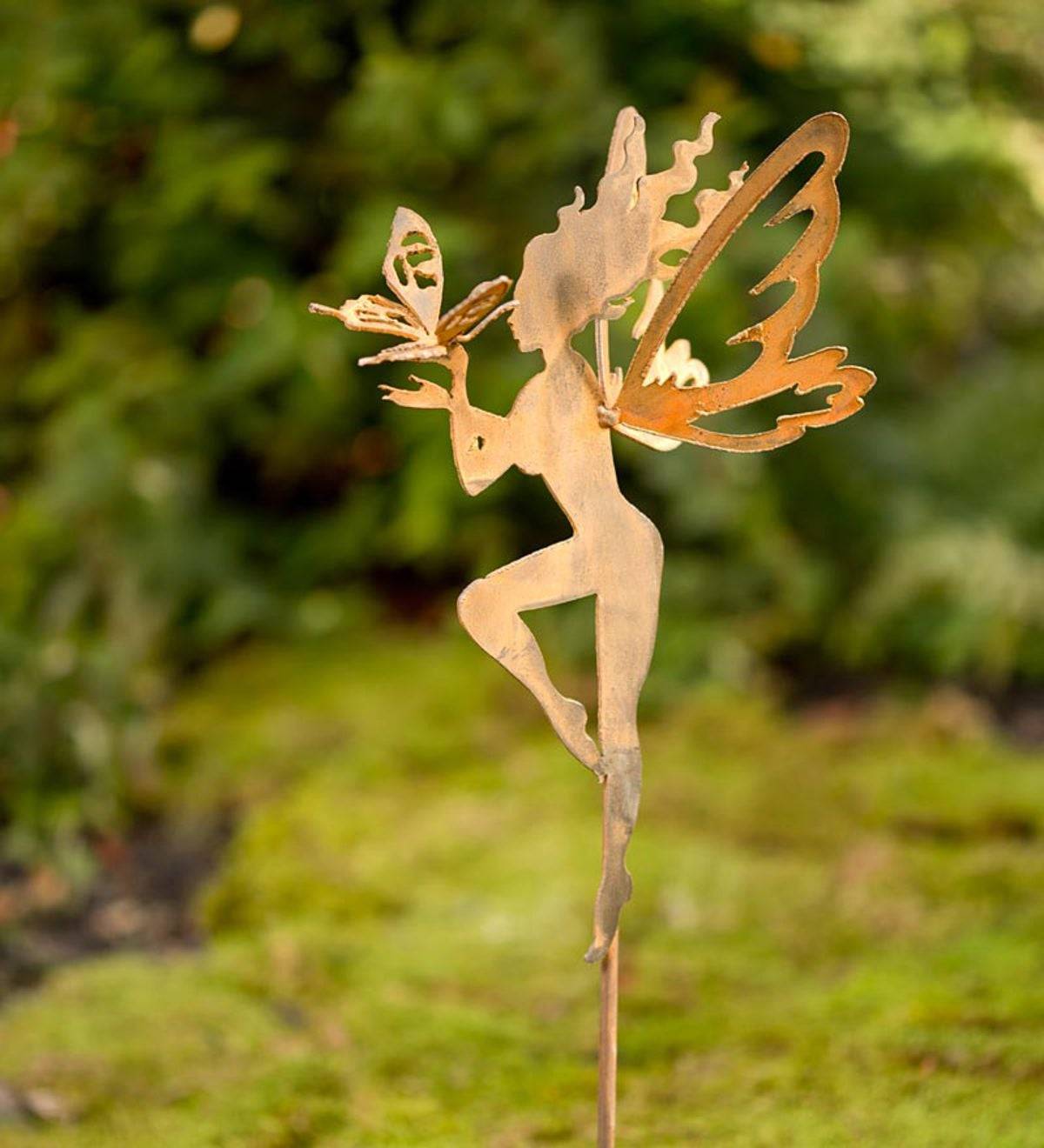 Incredible Fairy Wire Sculptures