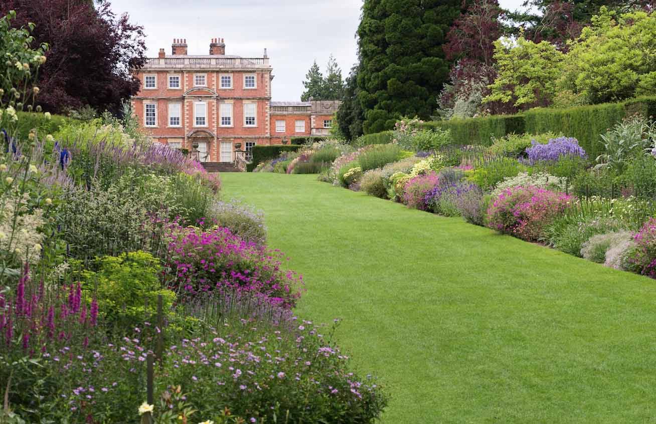 A Yorkshire Garden Backyard Landscaping