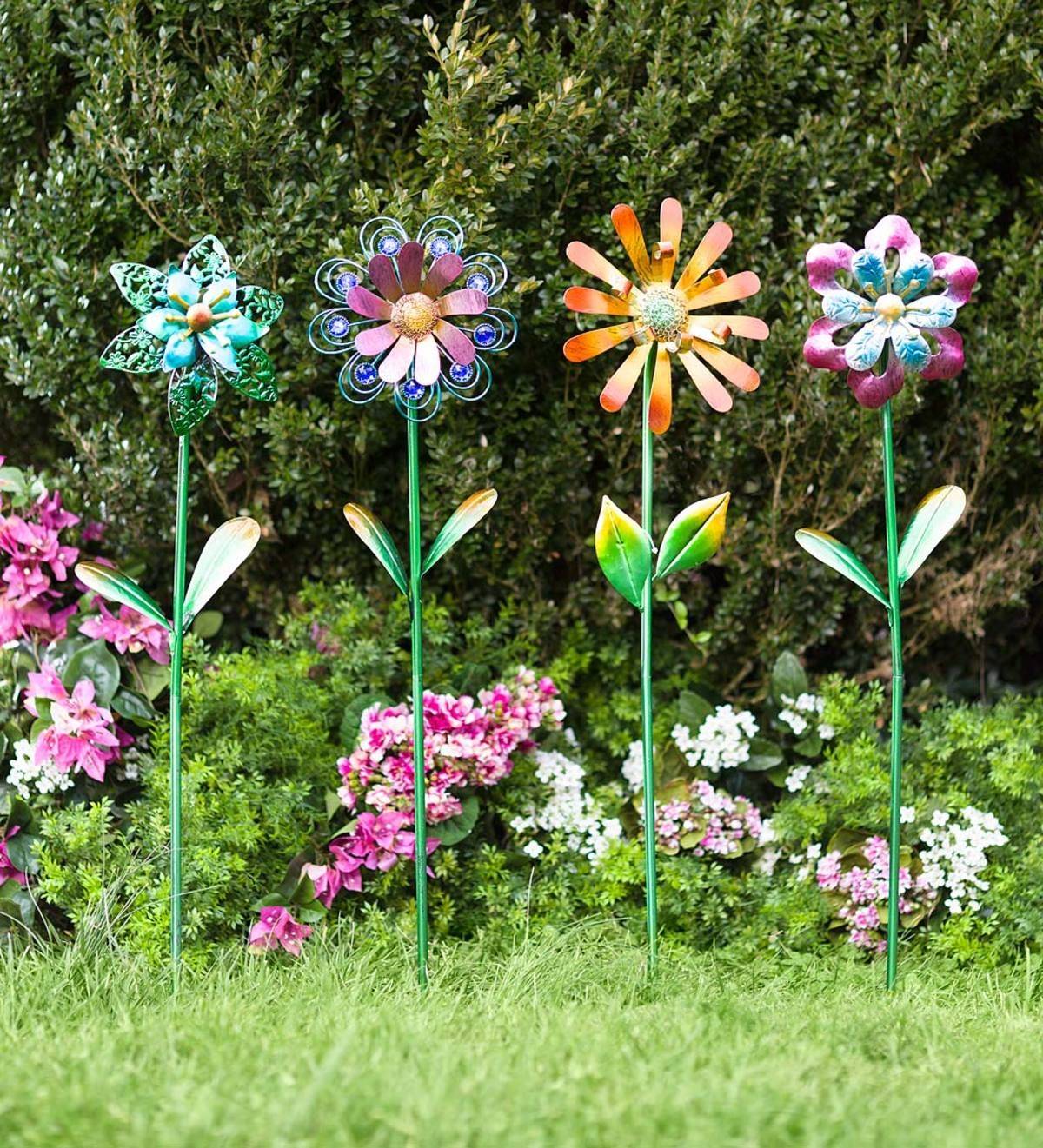Alpine Metal Doublesided Flower Spinning Garden Stake