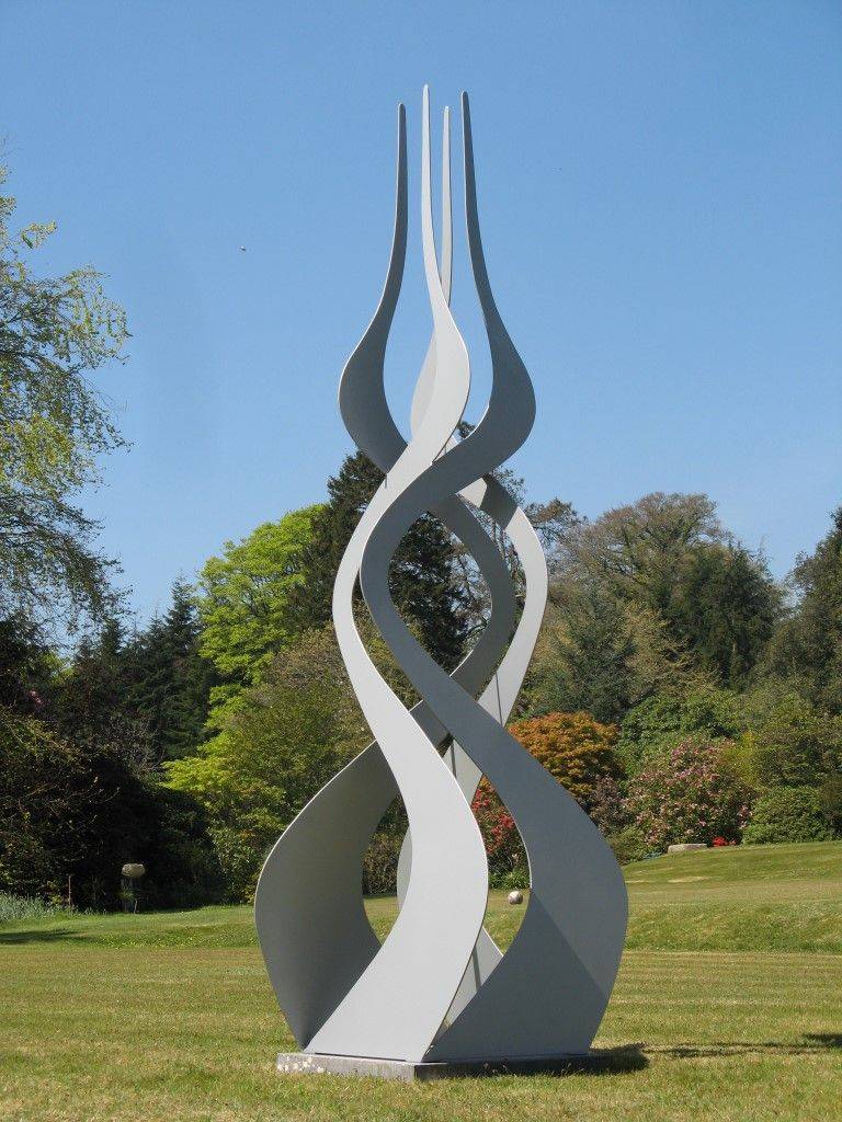 Azura Garden Sculpture Modern Stone Statue Sculpture Village