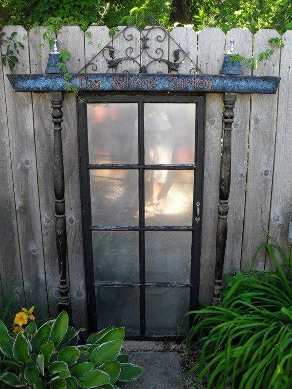 Decorate Garden