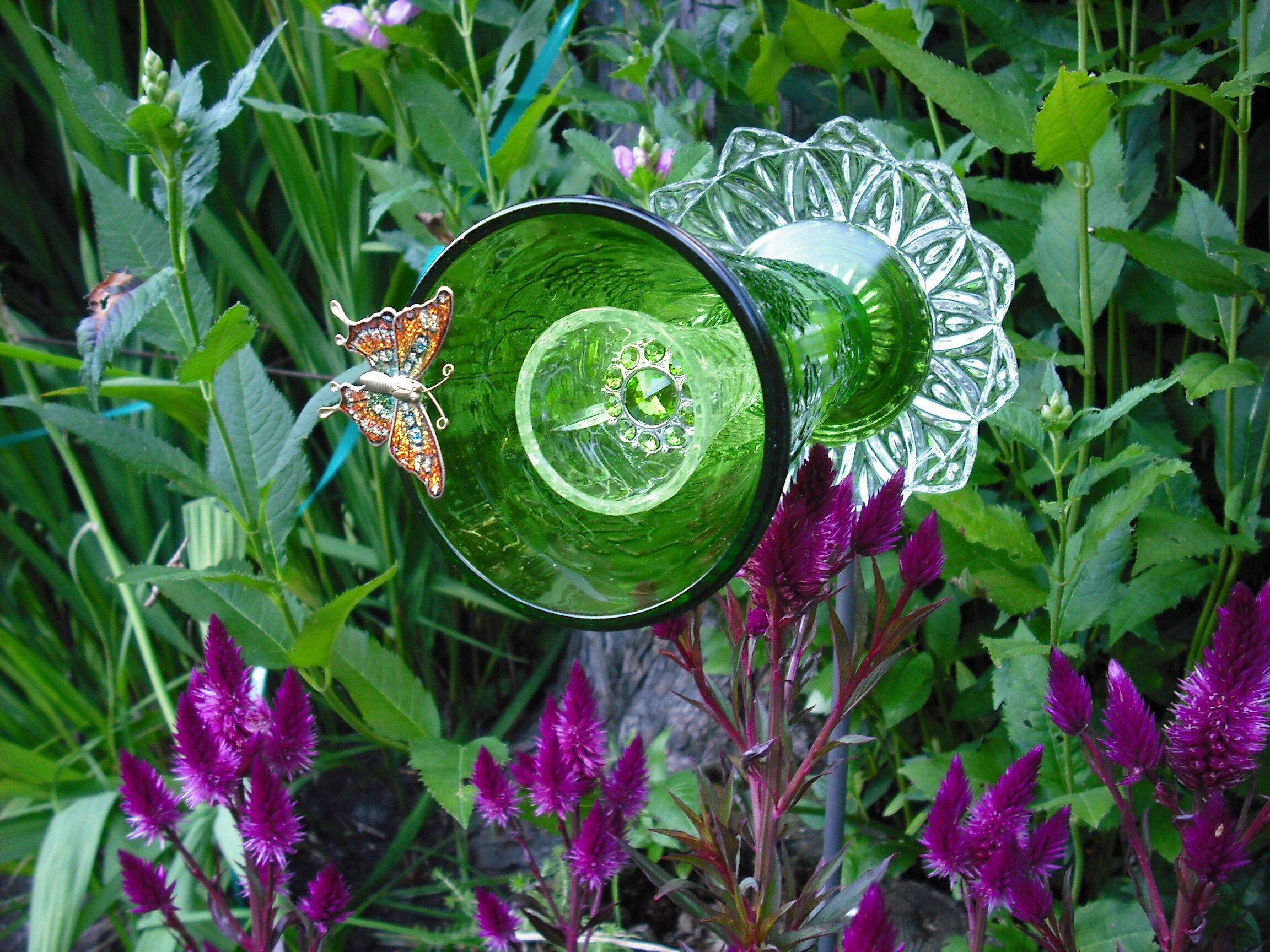 Garden Plate Flower Yard Art Recycled Glass