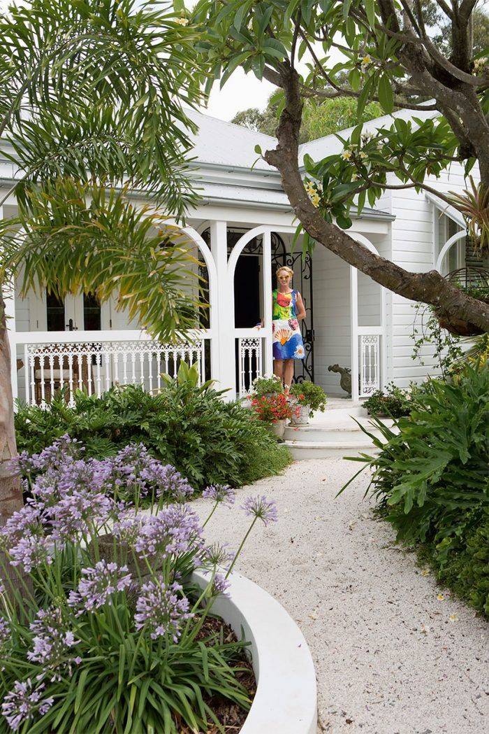 Colonial House Landscaping Ideas