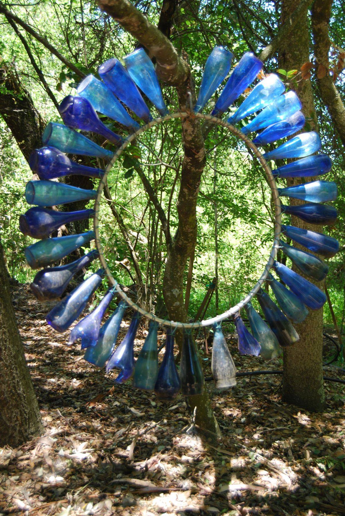 Diy Glass Yard Art Design