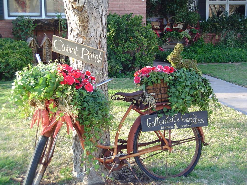 Cool Bicycle Planter Ideas