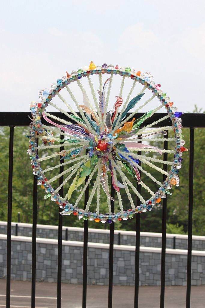 A Bicycle Wheel Yard Art Diy