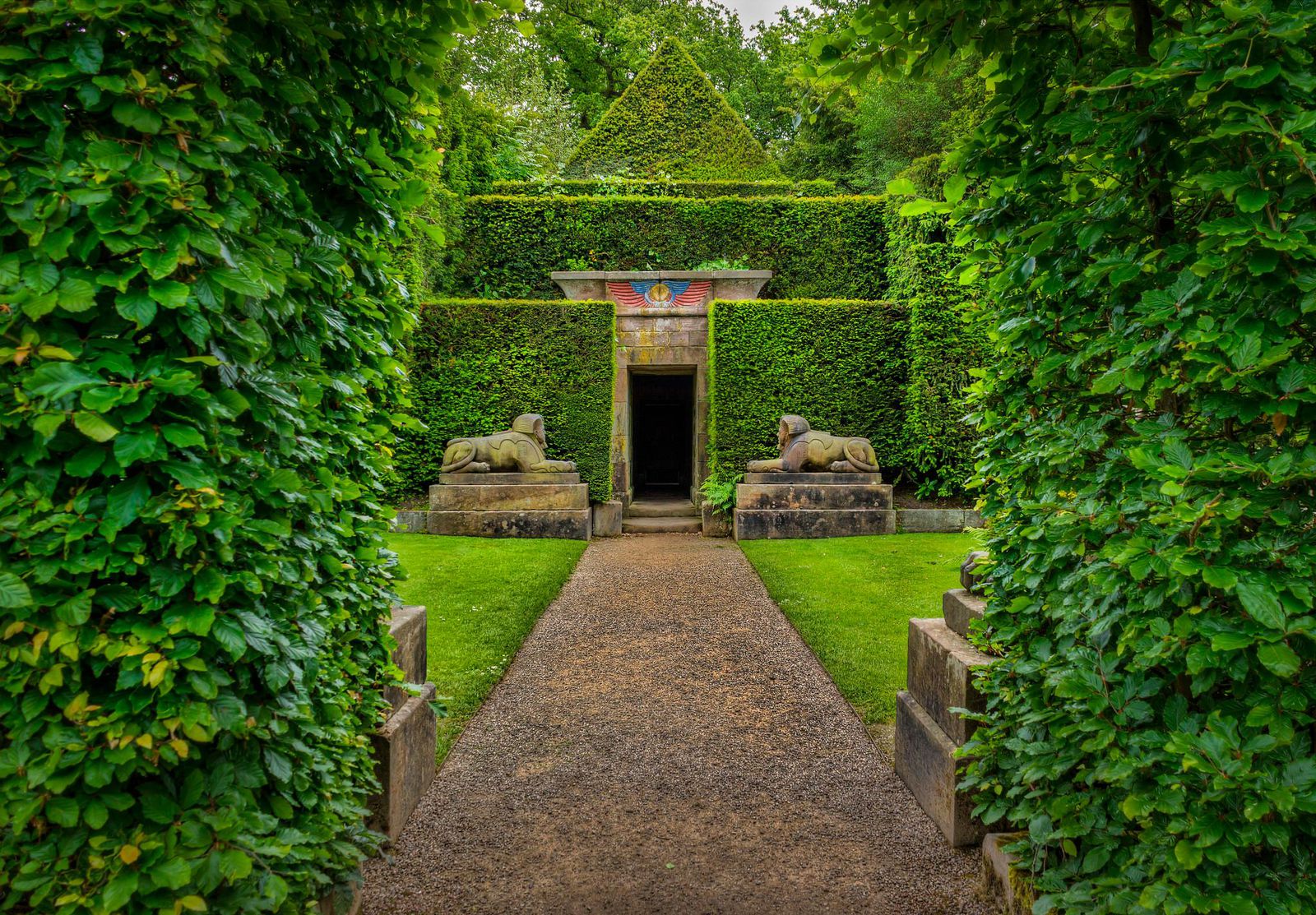 The Most Romantic Garden