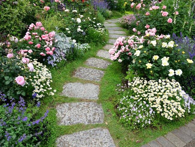 Lovely Small Flower Gardens