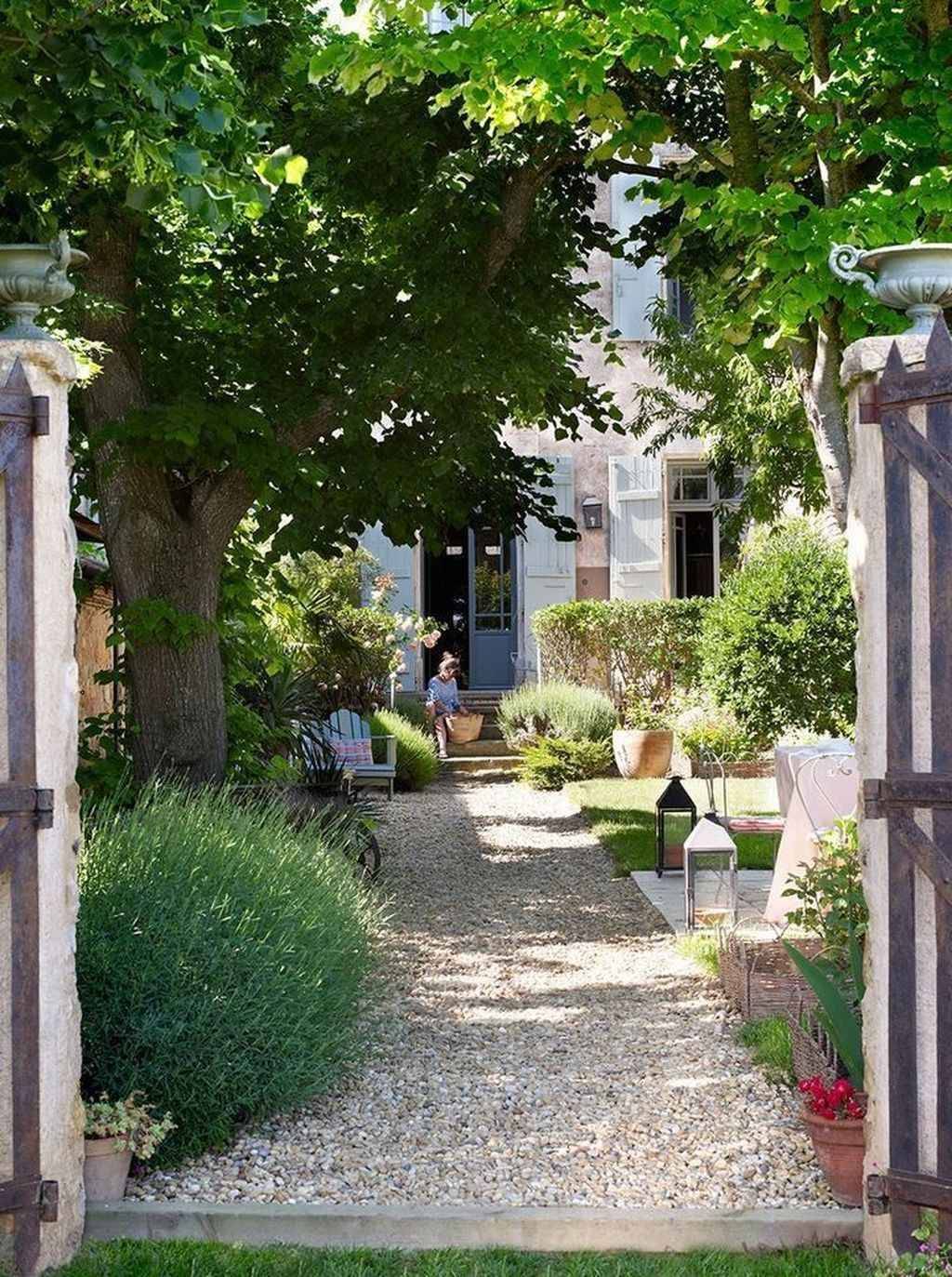 Brick Pathway Walkways Ideas