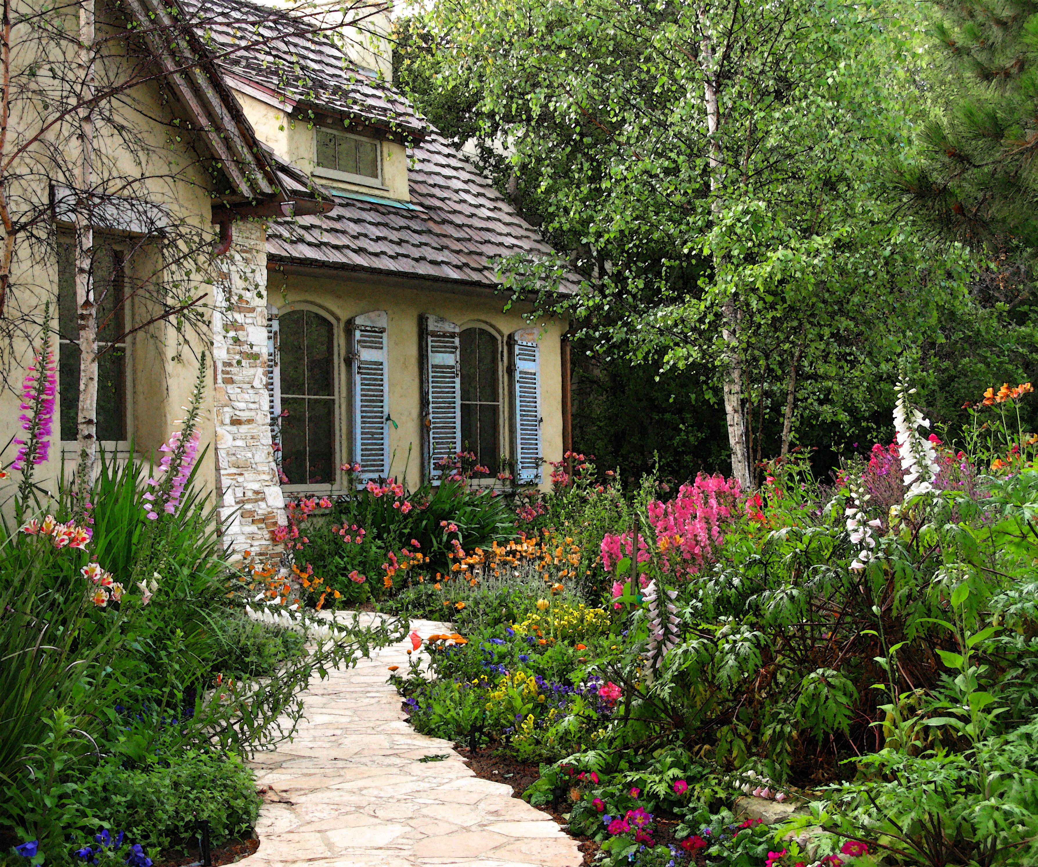 California Cottage Garden