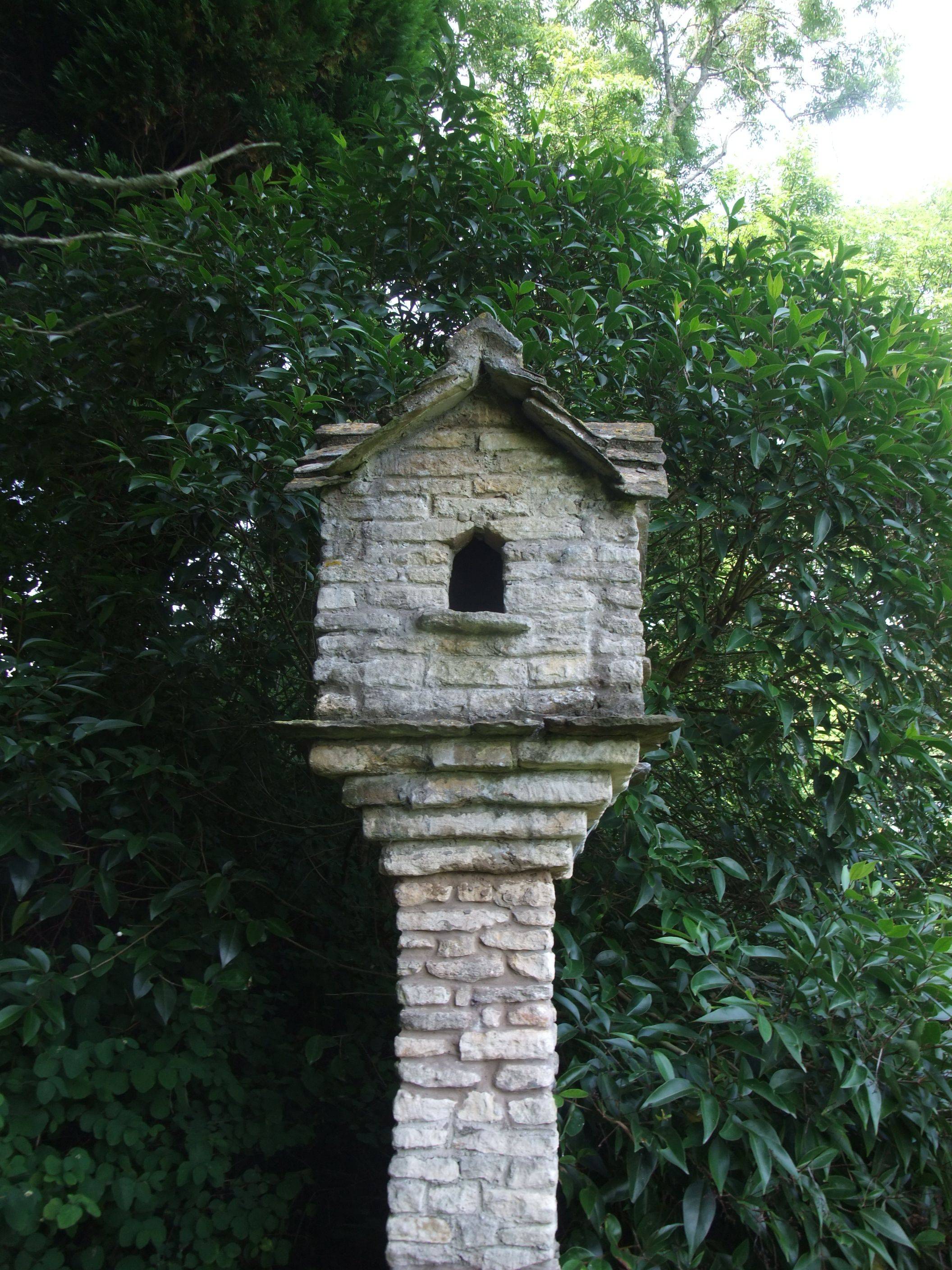 English Dovecote Vinyl Bird House
