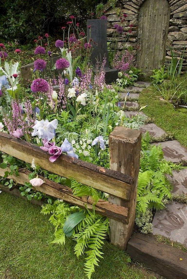Impressive Stunning Front Yard Cottage Garden Landscaping Ideas