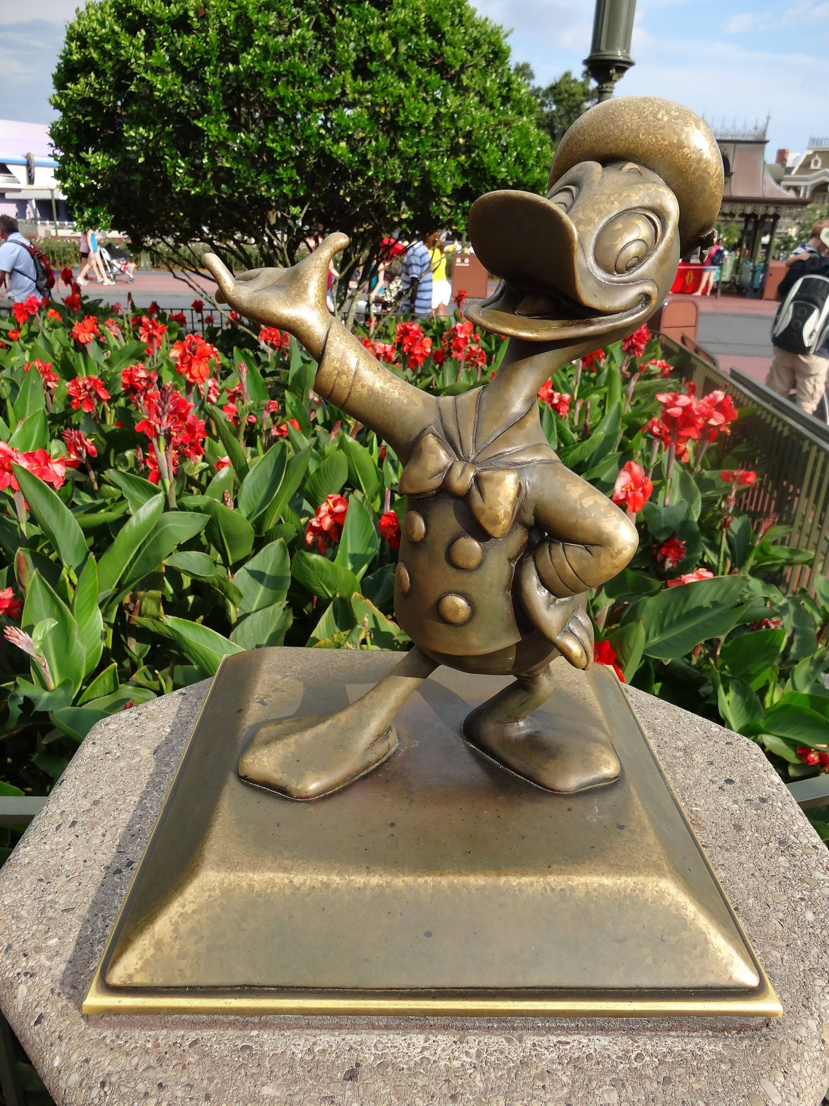 25 Disney Garden Statues Ideas You Must Look SharonSable