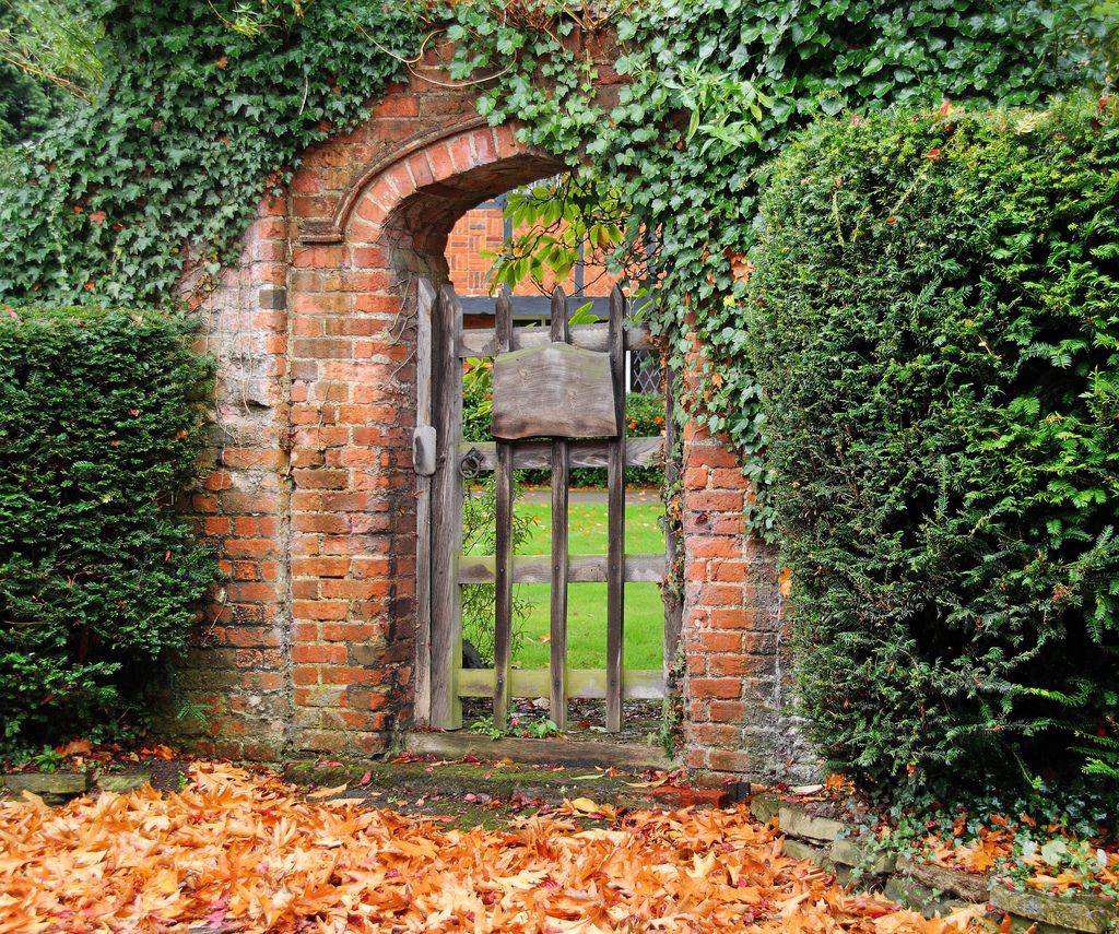 Brick Wall Garden Designs