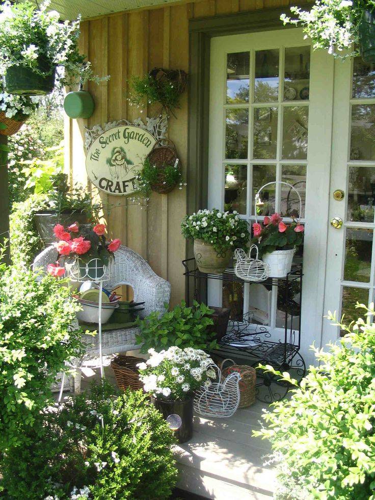 Shabby Chic Garden Shed Ideas