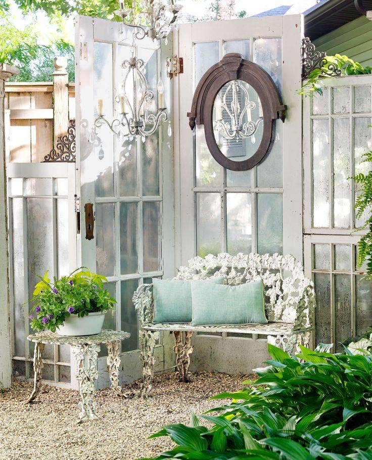 Faded Charm Potting Shed