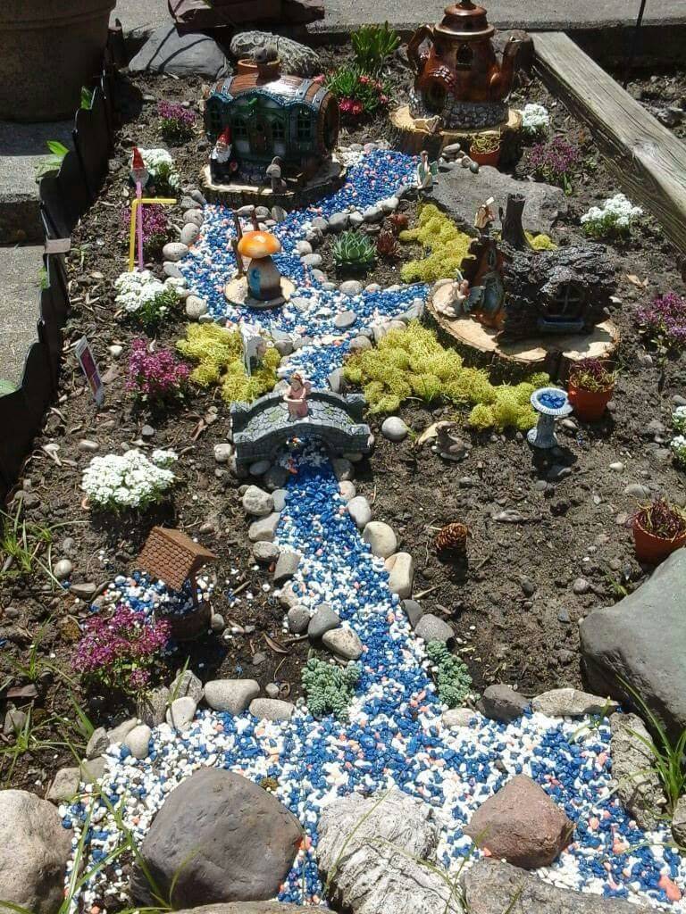 Miniature Garden Stone Walkway