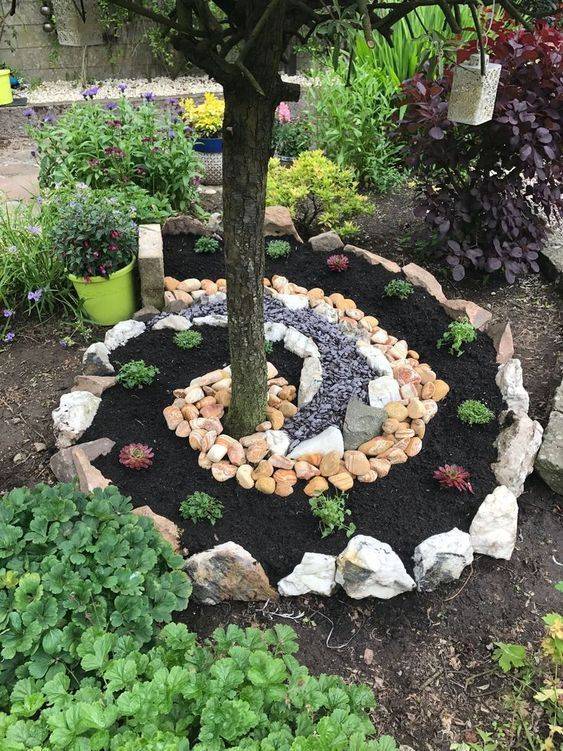 Fairy Garden Tree Stump Stepping Stones