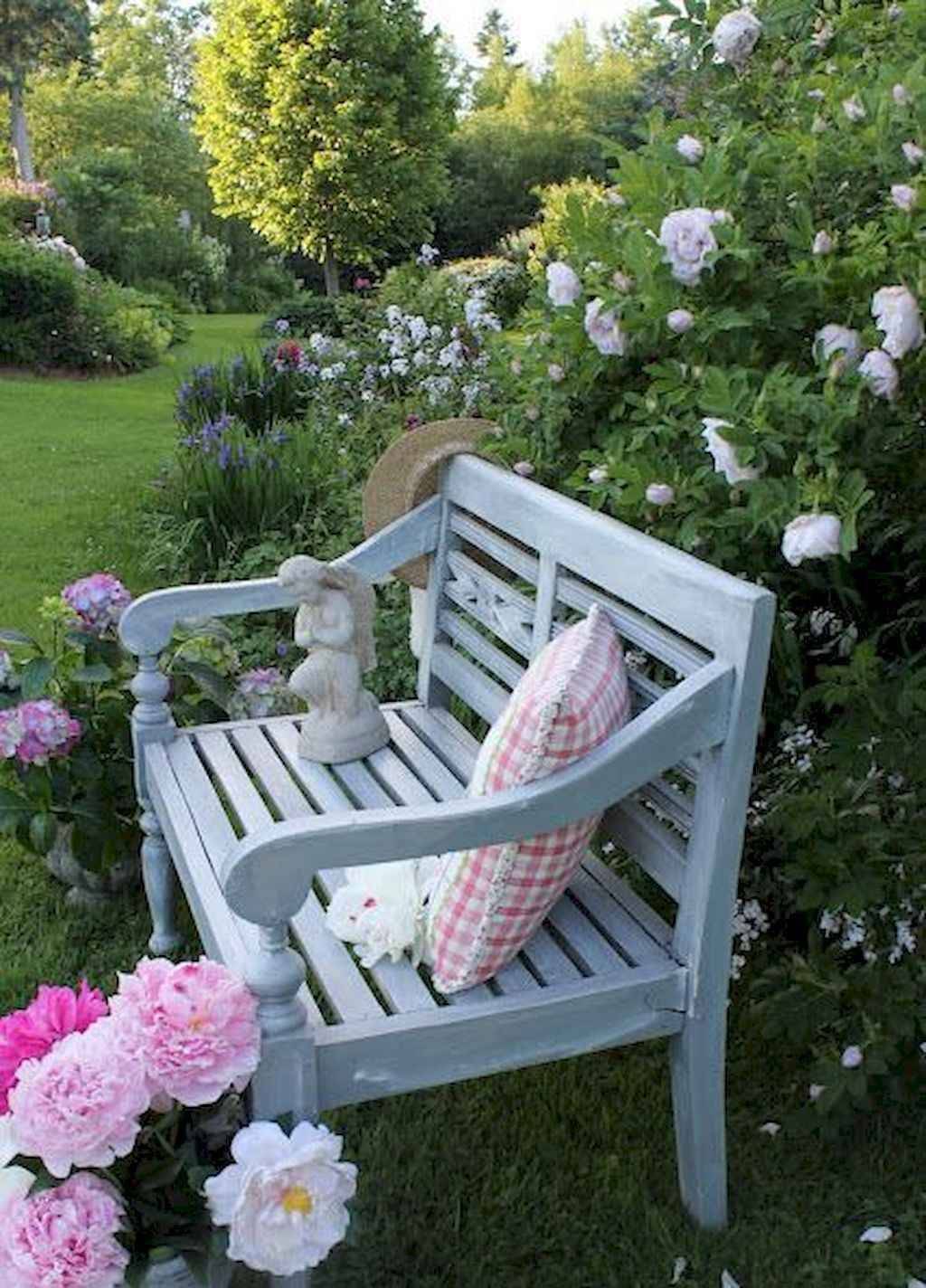 The Perfect English Garden Matchmade Small Outdoor Patios