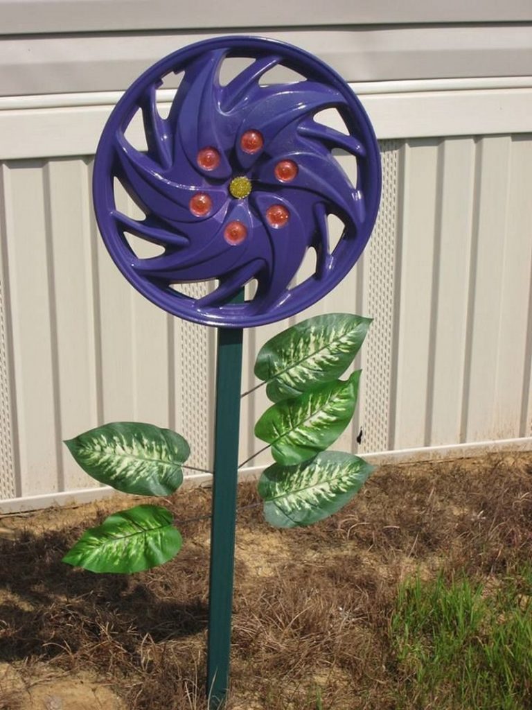 Awesome Yard Art Garden Decoration Ideas