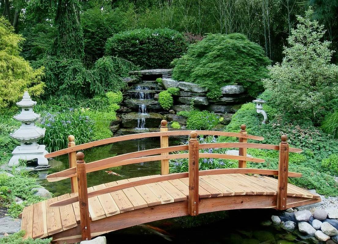 Dreamy And Delightful Garden Bridge Ideas