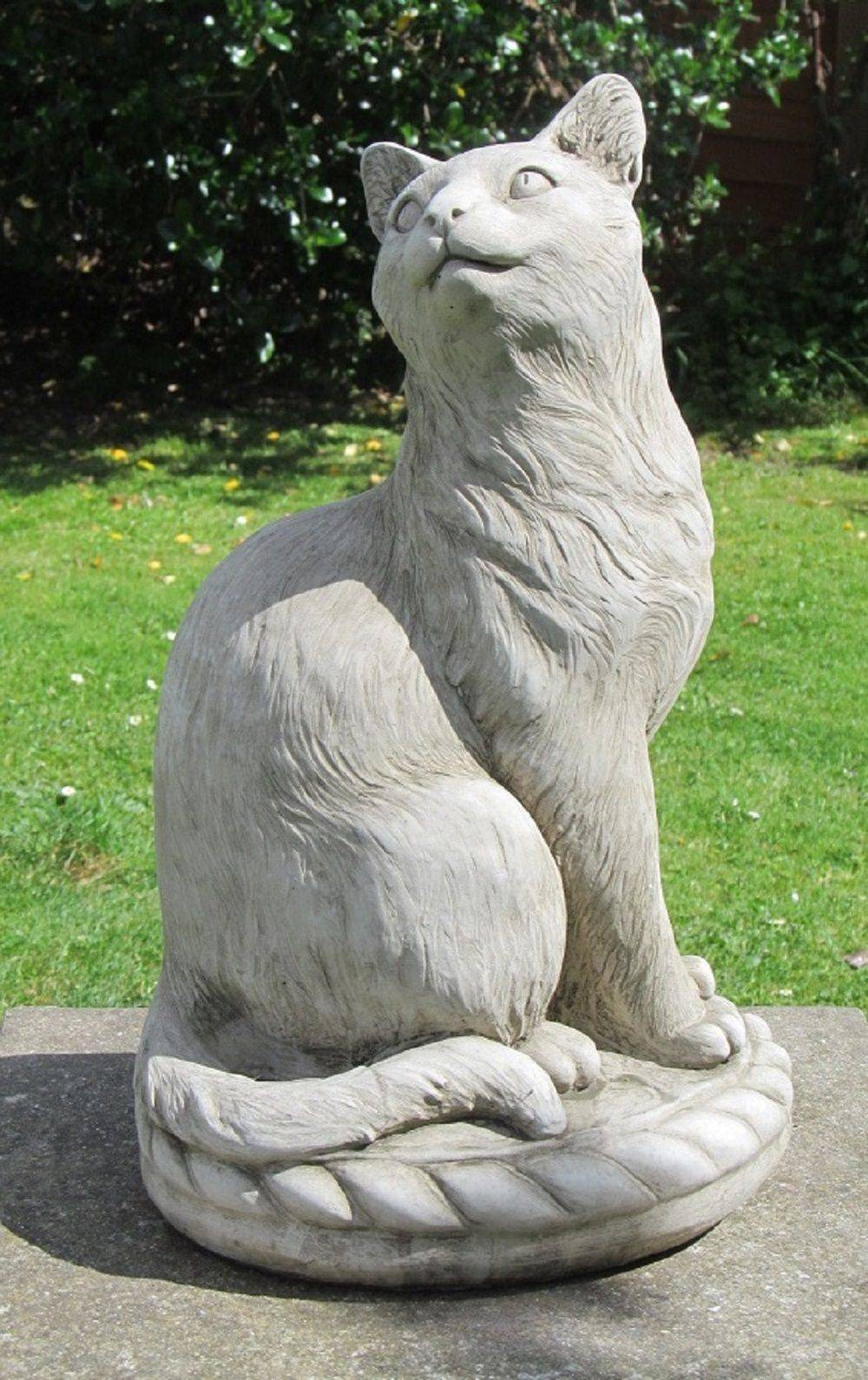 Campania International Prowl